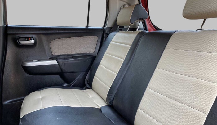 2015 Maruti Wagon R 1.0 VXI, Petrol, Manual, 41,116 km, Right Side Rear Door Cabin