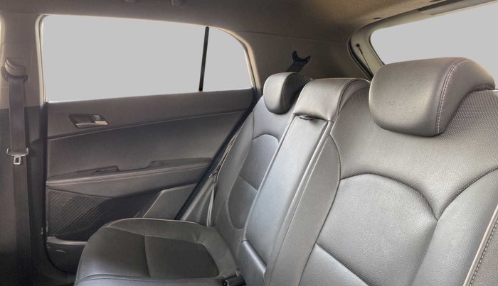 2017 Hyundai Creta SX (O) 1.6 DIESEL, Diesel, Manual, 36,683 km, Right Side Rear Door Cabin