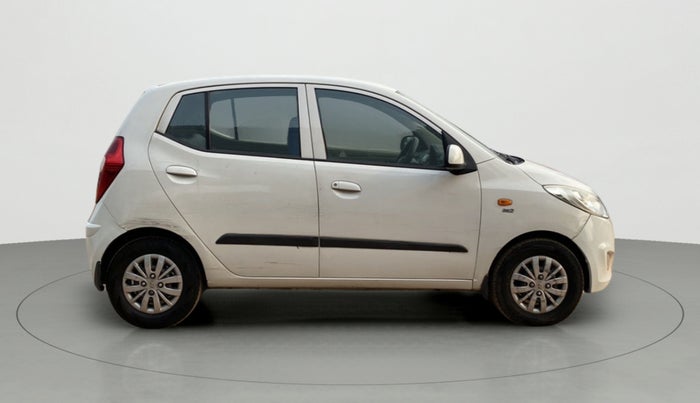 2014 Hyundai i10 SPORTZ 1.1, Petrol, Manual, 72,147 km, Right Side View