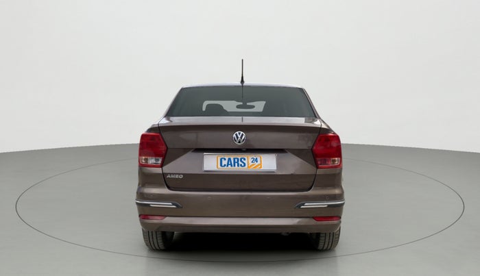 2016 Volkswagen Ameo HIGHLINE1.2L, Petrol, Manual, 54,339 km, Back/Rear