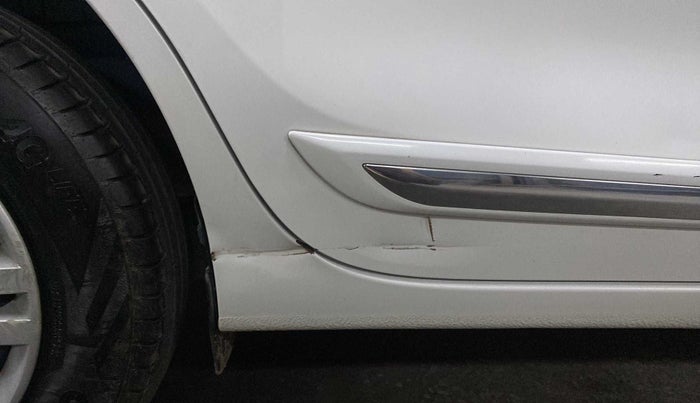2017 Maruti Dzire VXI, Petrol, Manual, 81,369 km, Right rear door - Slightly rusted