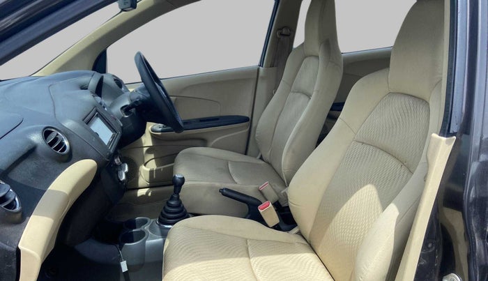 2015 Honda Amaze 1.5L I-DTEC SX, Diesel, Manual, 78,775 km, Right Side Front Door Cabin