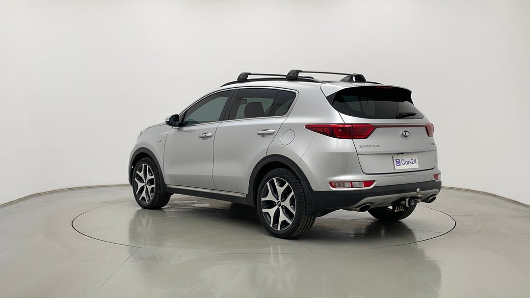 Left Back Diagonal (45- Degree) View