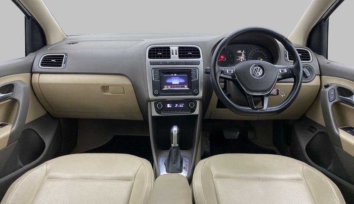 2017 Volkswagen Vento HIGHLINE PLUS 1.2 AT 16 ALLOY, Petrol, Automatic, 41,352 km, Dashboard