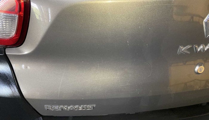 2017 Renault Kwid STD, Petrol, Manual, 36,742 km, Dicky (Boot door) - Slightly dented