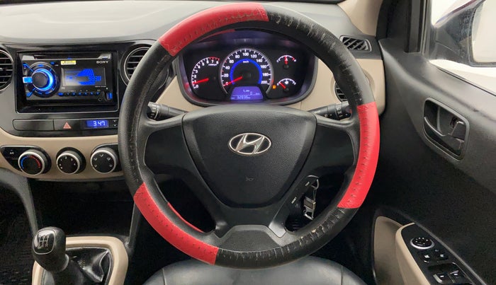 2015 Hyundai Grand i10 MAGNA 1.2 VTVT, Petrol, Manual, 32,856 km, Steering Wheel Close Up