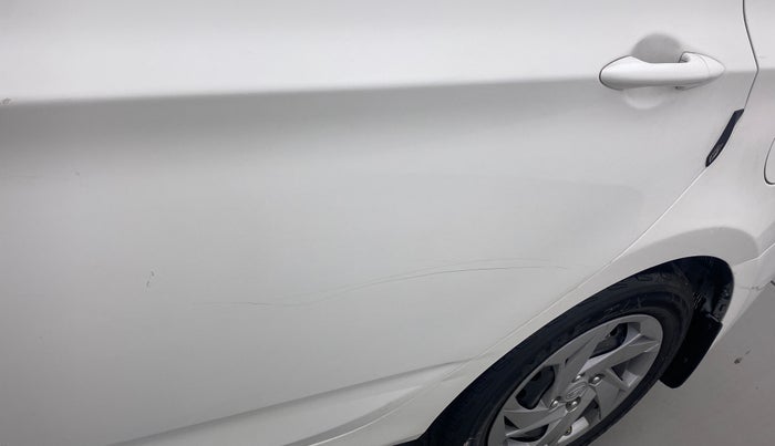 2016 Hyundai Verna FLUIDIC 1.6 CRDI S 4S, Diesel, Manual, 92,441 km, Rear left door - Minor scratches