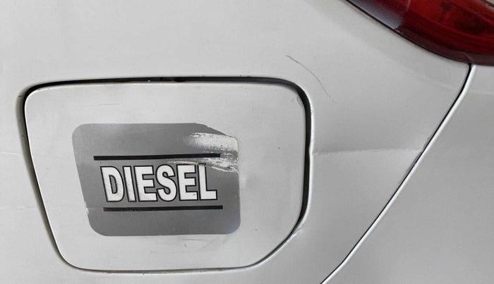 2018 Maruti Ertiga VDI SHVS, Diesel, Manual, 68,586 km, Left quarter panel - Slightly dented