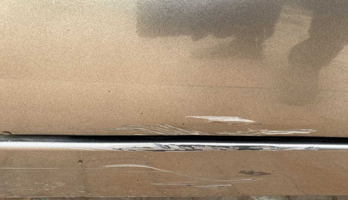 2019 Maruti Baleno DELTA PETROL 1.2, Petrol, Manual, 69,125 km, Left running board - Minor scratches