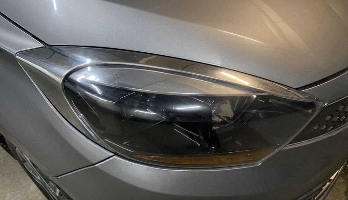 2019 Tata Tiago XZ PLUS PETROL, Petrol, Manual, 42,026 km, Right headlight - Minor scratches