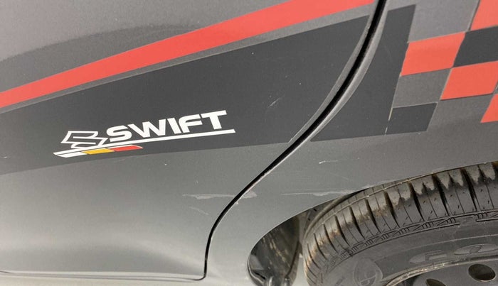 2015 Maruti Swift VXI, Petrol, Manual, 76,485 km, Left quarter panel - Slightly dented