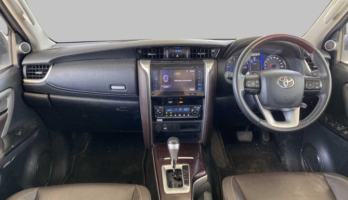 2018 Toyota Fortuner 2.8 4X2 AT, Diesel, Automatic, 29,486 km, Dashboard