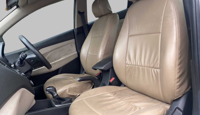 2018 Hyundai Verna 1.6 EX VTVT AT, Petrol, Automatic, 84,539 km, Right Side Front Door Cabin