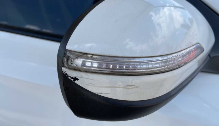 2017 Hyundai Elite i20 SPORTZ 1.2, Petrol, Manual, 77,448 km, Right rear-view mirror - Indicator light not working