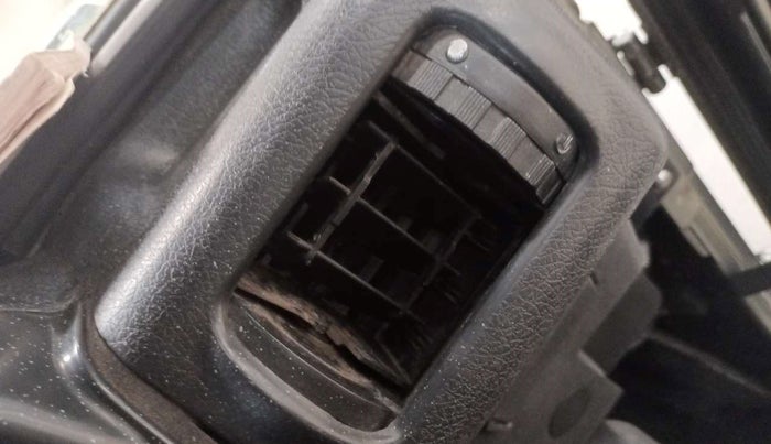 2011 Mahindra Thar CRDE 4X4 AC, Diesel, Manual, 78,701 km, AC Unit - Front vent has minor damage
