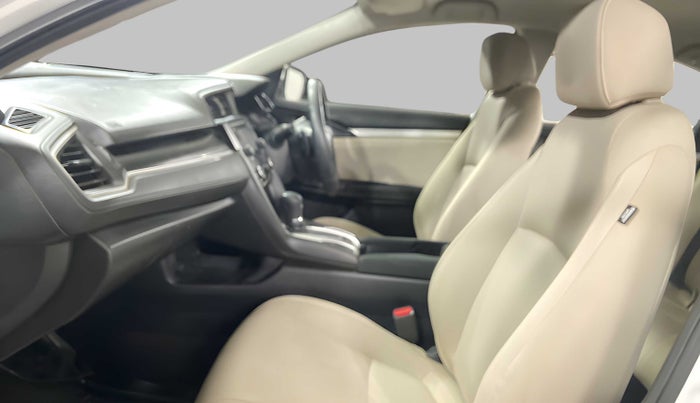 2019 Honda Civic 1.8L I-VTEC V CVT, Petrol, Automatic, 74,757 km, Right Side Front Door Cabin