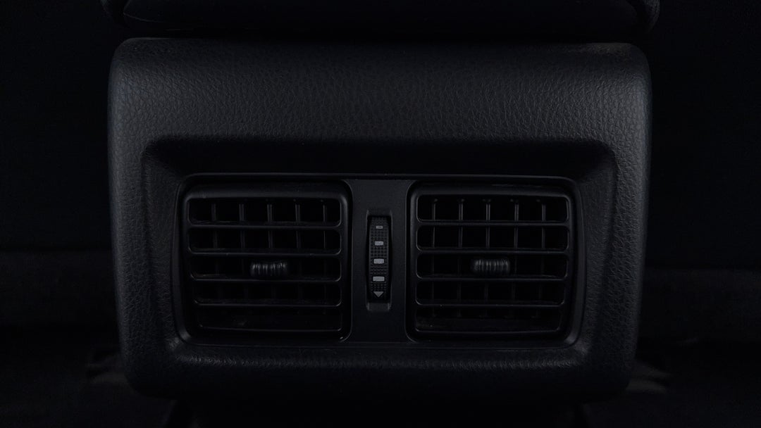 Rear A/C Vent