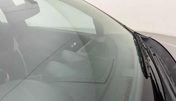 2018 Datsun Go Plus T, Petrol, Manual, 44,542 km, Front windshield - Minor spot on windshield