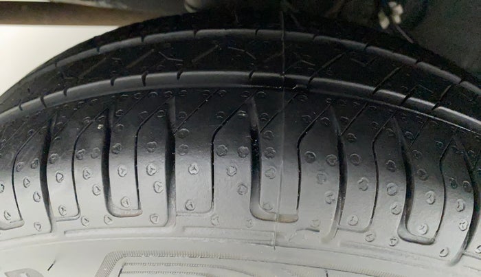 2018 Datsun Go Plus T, Petrol, Manual, 44,542 km, Right Rear Tyre Tread