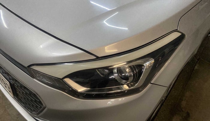 2016 Hyundai Elite i20 ASTA 1.4 CRDI, Diesel, Manual, 1,03,600 km, Left headlight - Minor scratches