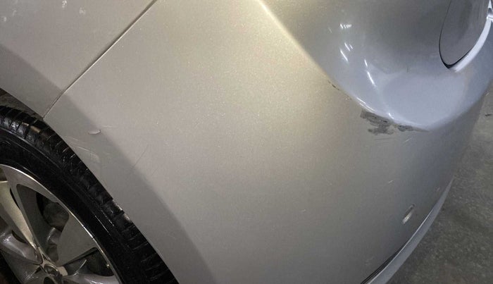 2016 Hyundai Elite i20 ASTA 1.4 CRDI, Diesel, Manual, 1,03,600 km, Rear bumper - Paint is slightly damaged