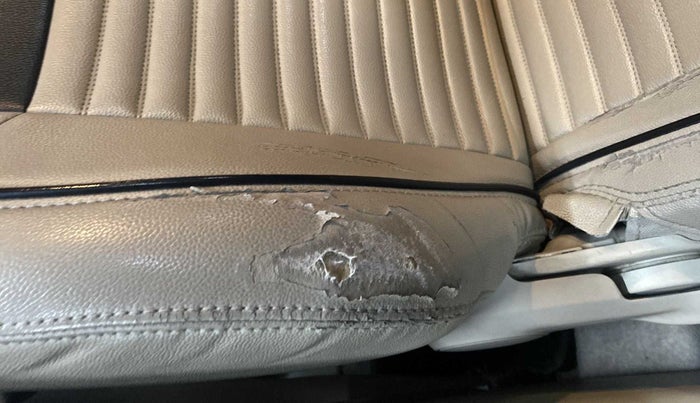 2018 Maruti Dzire VXI, Petrol, Manual, 1,16,881 km, Driver seat - Cover slightly torn