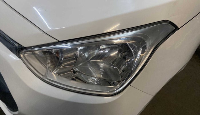 2016 Hyundai Grand i10 SPORTZ 1.2 KAPPA VTVT, Petrol, Manual, 42,199 km, Left headlight - Minor scratches