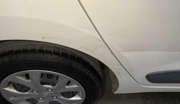 2016 Hyundai Grand i10 SPORTZ 1.2 KAPPA VTVT, Petrol, Manual, 42,199 km, Right quarter panel - Minor scratches