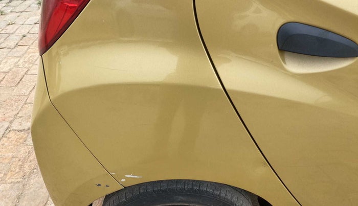 2014 Hyundai Eon ERA +, Petrol, Manual, 30,695 km, Right quarter panel - Minor scratches