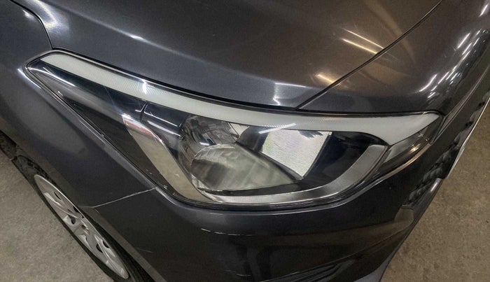 2018 Hyundai Elite i20 MAGNA EXECUTIVE 1.2, Petrol, Manual, 74,363 km, Right headlight - Minor scratches