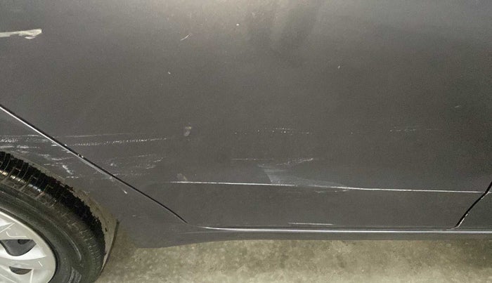 2018 Hyundai Elite i20 MAGNA EXECUTIVE 1.2, Petrol, Manual, 74,363 km, Right rear door - Minor scratches