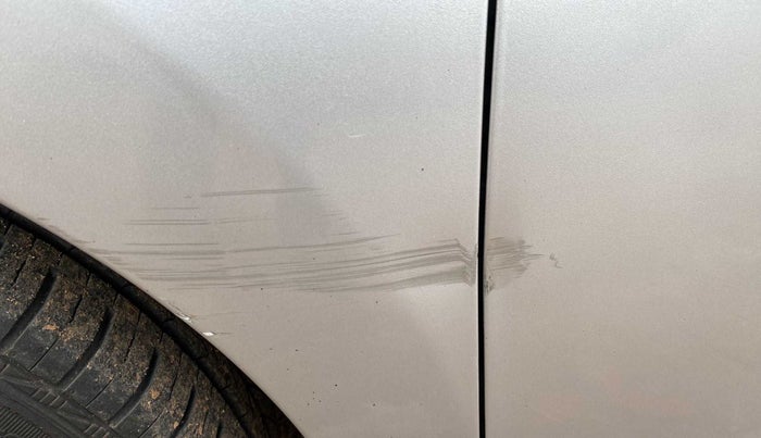 2014 Hyundai Xcent S 1.2, Petrol, Manual, 98,024 km, Left fender - Minor scratches