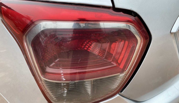 2014 Hyundai Xcent S 1.2, Petrol, Manual, 98,024 km, Left tail light - Minor scratches