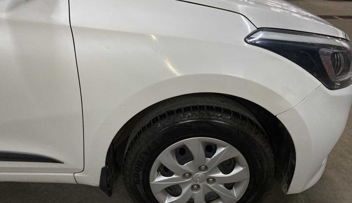 2014 Hyundai Elite i20 SPORTZ 1.2, Petrol, Manual, 89,210 km, Right fender - Slightly dented