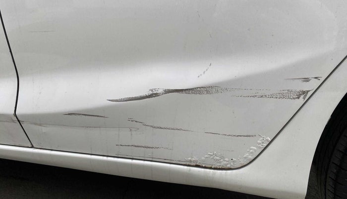 2016 Honda Jazz 1.2L I-VTEC V, Petrol, Manual, 89,113 km, Rear left door - Minor scratches