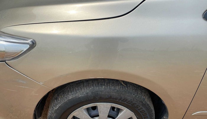 2010 Toyota Corolla Altis J DIESEL, Diesel, Manual, 70,947 km, Left fender - Minor scratches