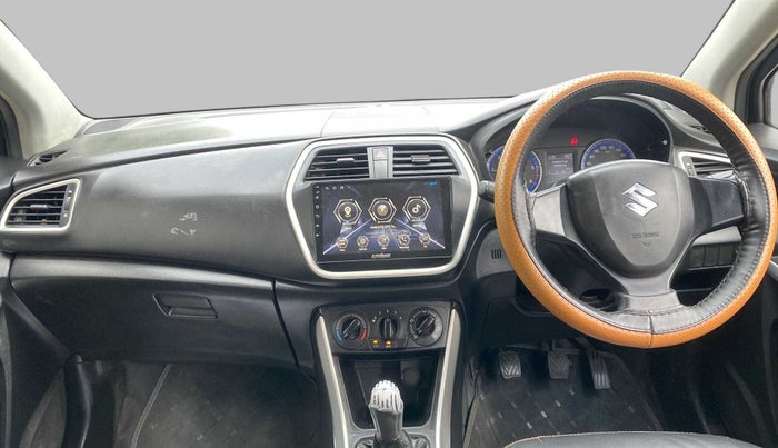 2017 Maruti S Cross SIGMA 1.3, Diesel, Manual, 1,01,382 km, Dashboard