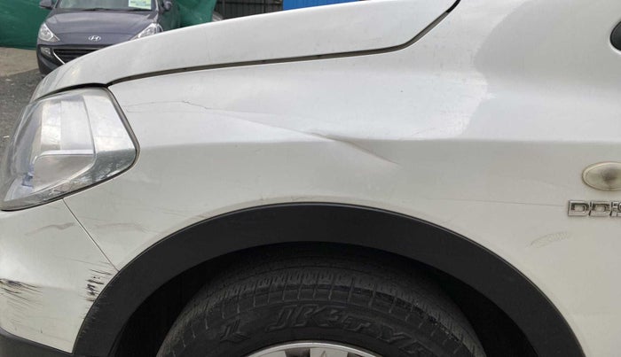 2017 Maruti S Cross SIGMA 1.3, Diesel, Manual, 1,01,382 km, Left fender - Slightly dented