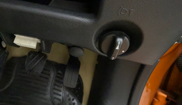 2019 Datsun Go T(O), Petrol, Manual, 46,116 km, Dashboard - Headlight height adjustment not working
