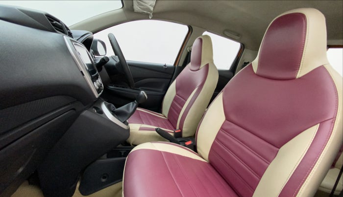 2019 Datsun Go T(O), Petrol, Manual, 46,116 km, Right Side Front Door Cabin
