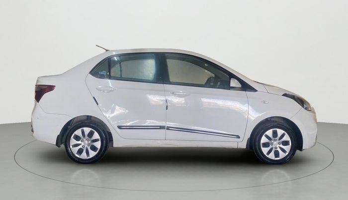 2017 Hyundai Xcent E+, Petrol, Manual, 23,420 km, Right Side
