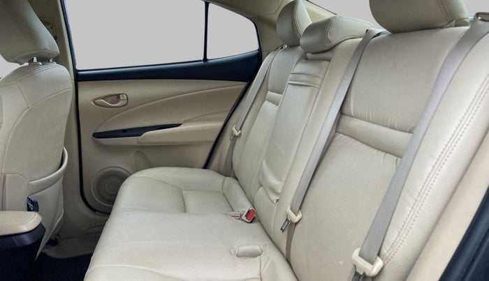 2018 Toyota YARIS J CVT, Petrol, Automatic, 41,912 km, Right Side Rear Door Cabin