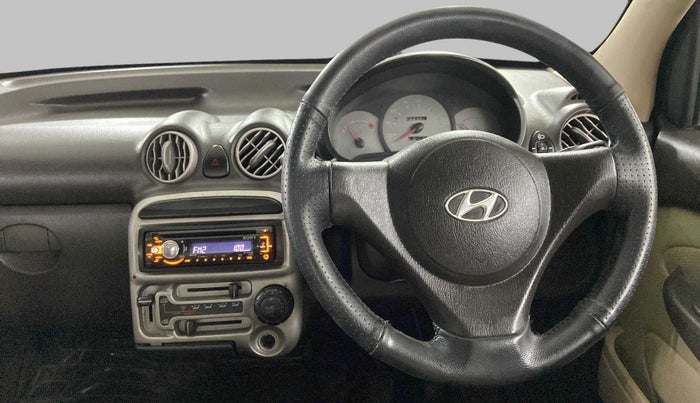 2011 Hyundai Santro Xing GL PLUS, Petrol, Manual, 66,458 km, Steering Wheel Close Up