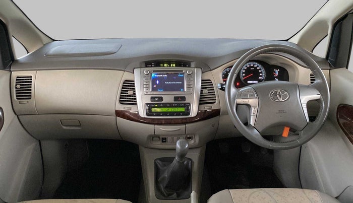 2012 Toyota Innova 2.5 VX 7 STR, Diesel, Manual, 88,126 km, Dashboard