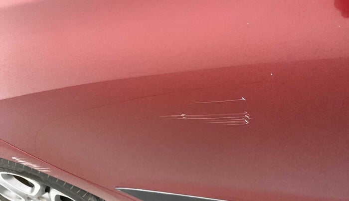 2019 Hyundai Elite i20 1.2  ASTA (O) CVT, Petrol, Automatic, 17,874 km, Right rear door - Minor scratches