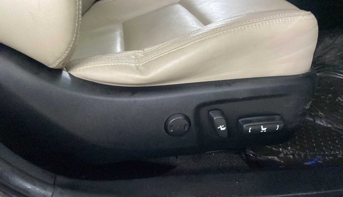 2014 Toyota Corolla Altis VL AT PETROL, Petrol, Automatic, 37,042 km, Driver Side Adjustment Panel