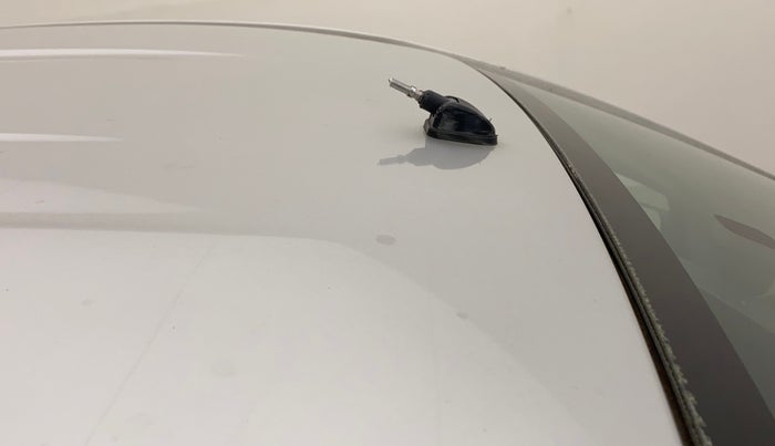 2019 Datsun Redi Go T (O), Petrol, Manual, 33,750 km, Roof - Antenna has minor damage