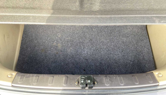 2013 Honda Brio S MT, Petrol, Manual, 70,569 km, Boot Inside