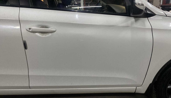 2018 Hyundai Elite i20 ASTA 1.4 CRDI, Diesel, Manual, 56,074 km, Driver-side door - Slightly dented