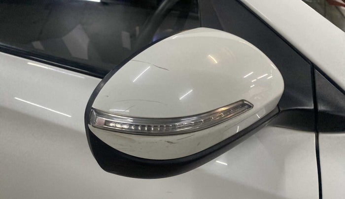 2018 Hyundai Elite i20 ASTA 1.4 CRDI, Diesel, Manual, 56,074 km, Right rear-view mirror - Minor scratches